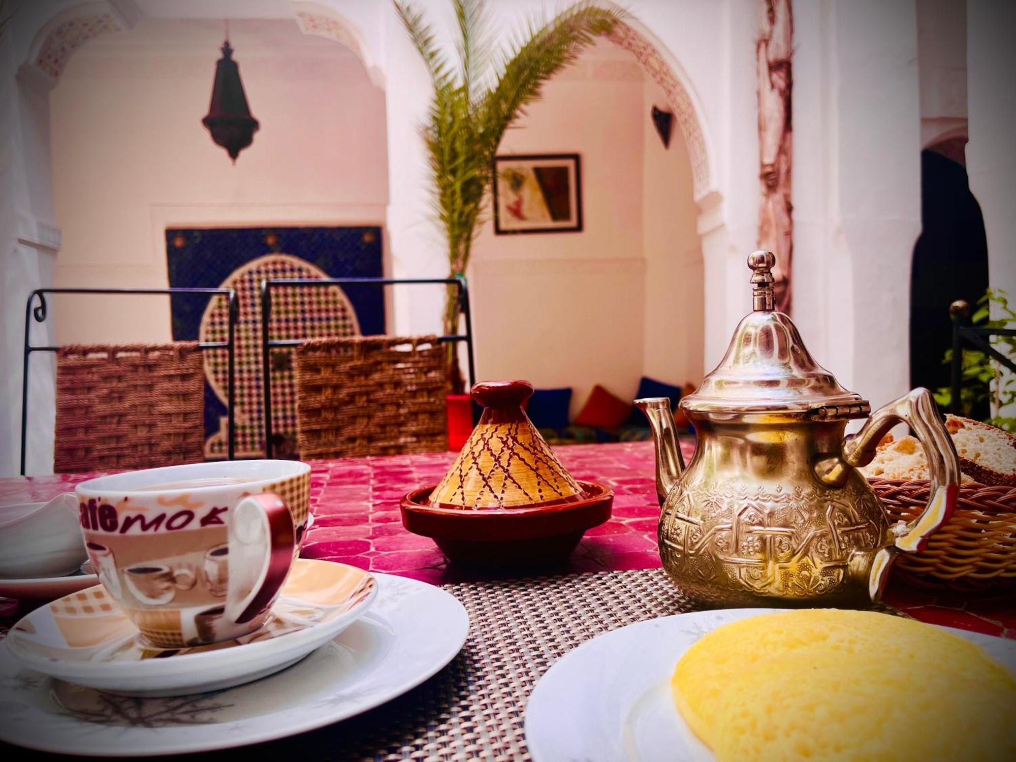 Riad Le Dromadaire Bleu By Weekome Марракеш Екстер'єр фото