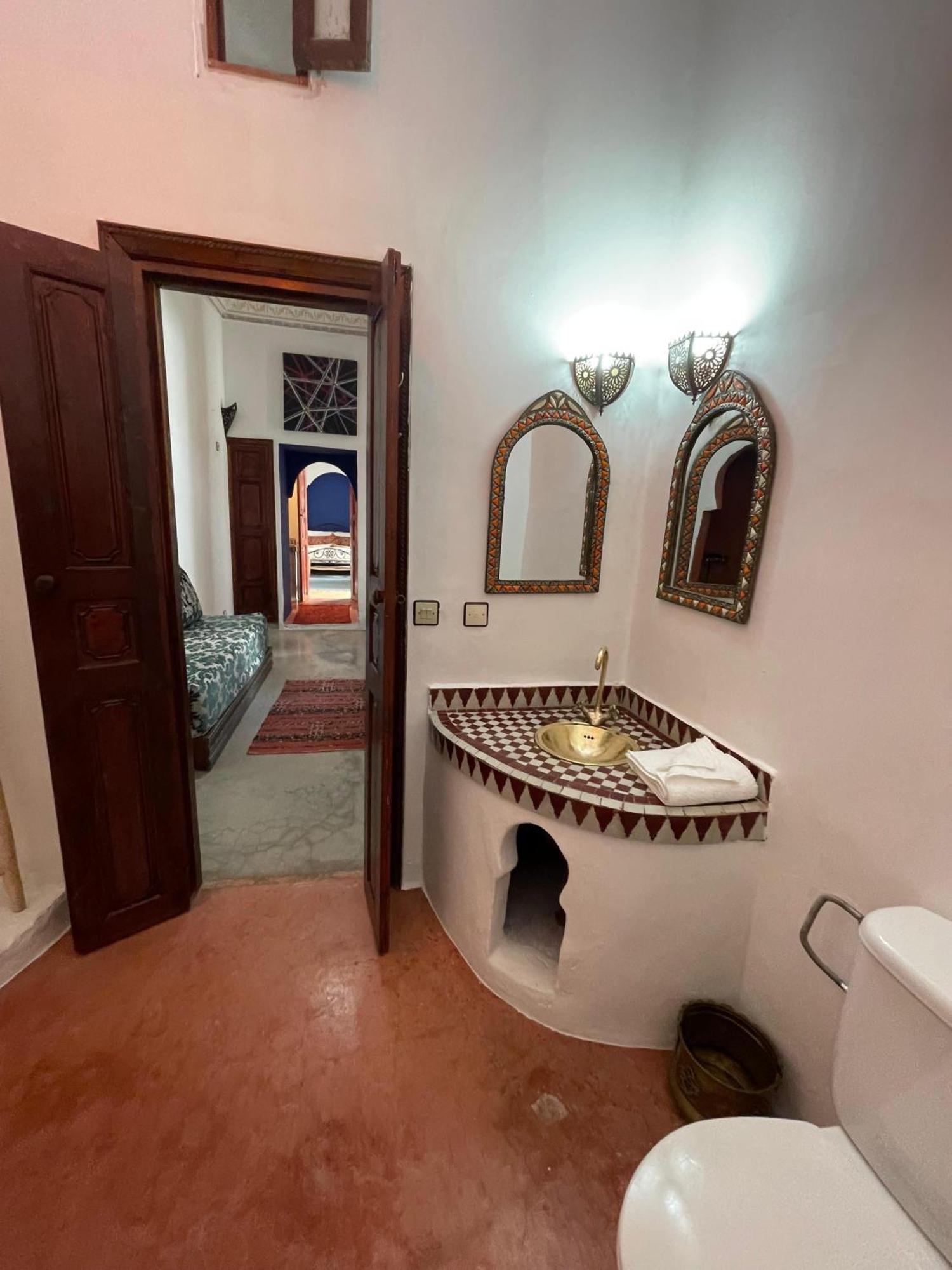 Riad Le Dromadaire Bleu By Weekome Марракеш Екстер'єр фото