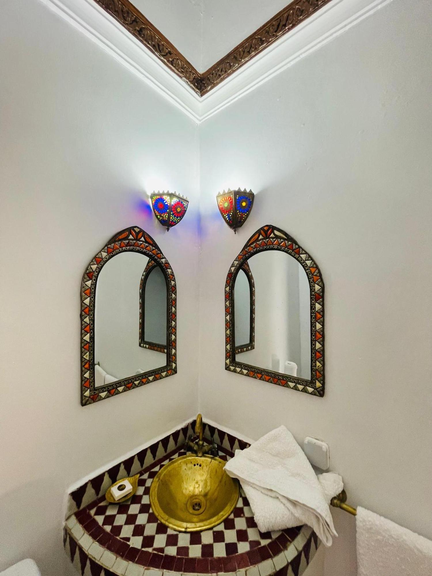 Riad Le Dromadaire Bleu By Weekome Марракеш Екстер'єр фото